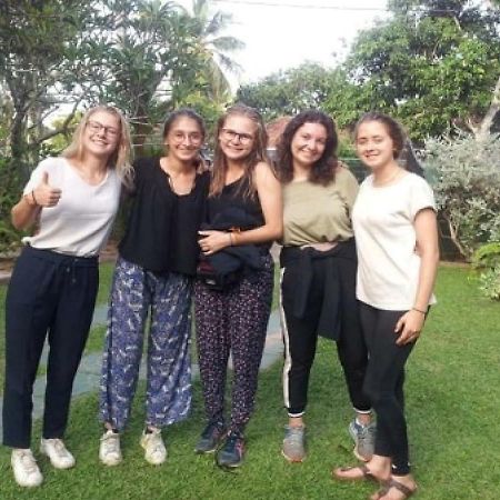 נגומבו Mama'S Hostel By Taprobane מראה חיצוני תמונה